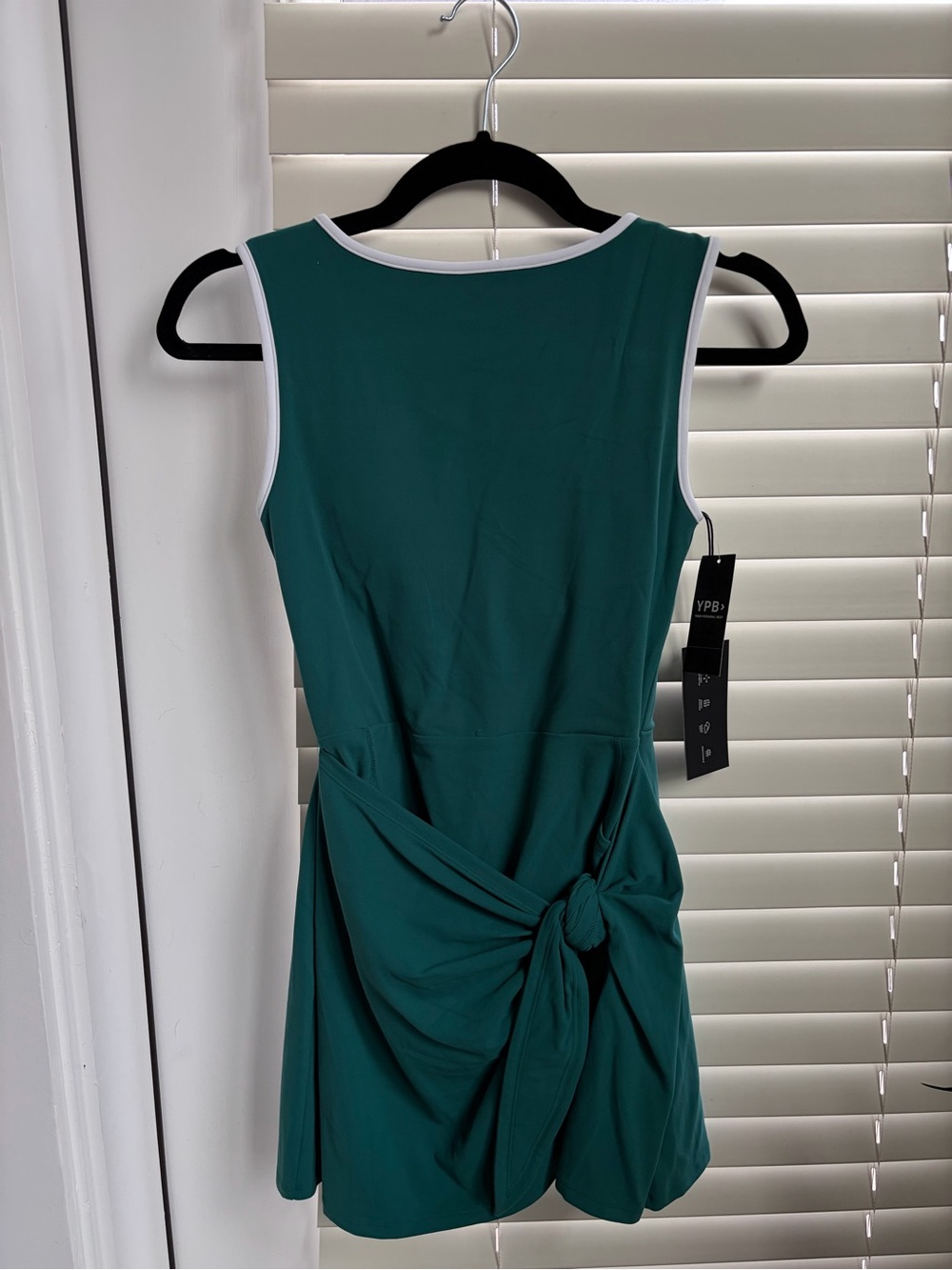 Sleeveless Green Tie-Waist Dress - YPB